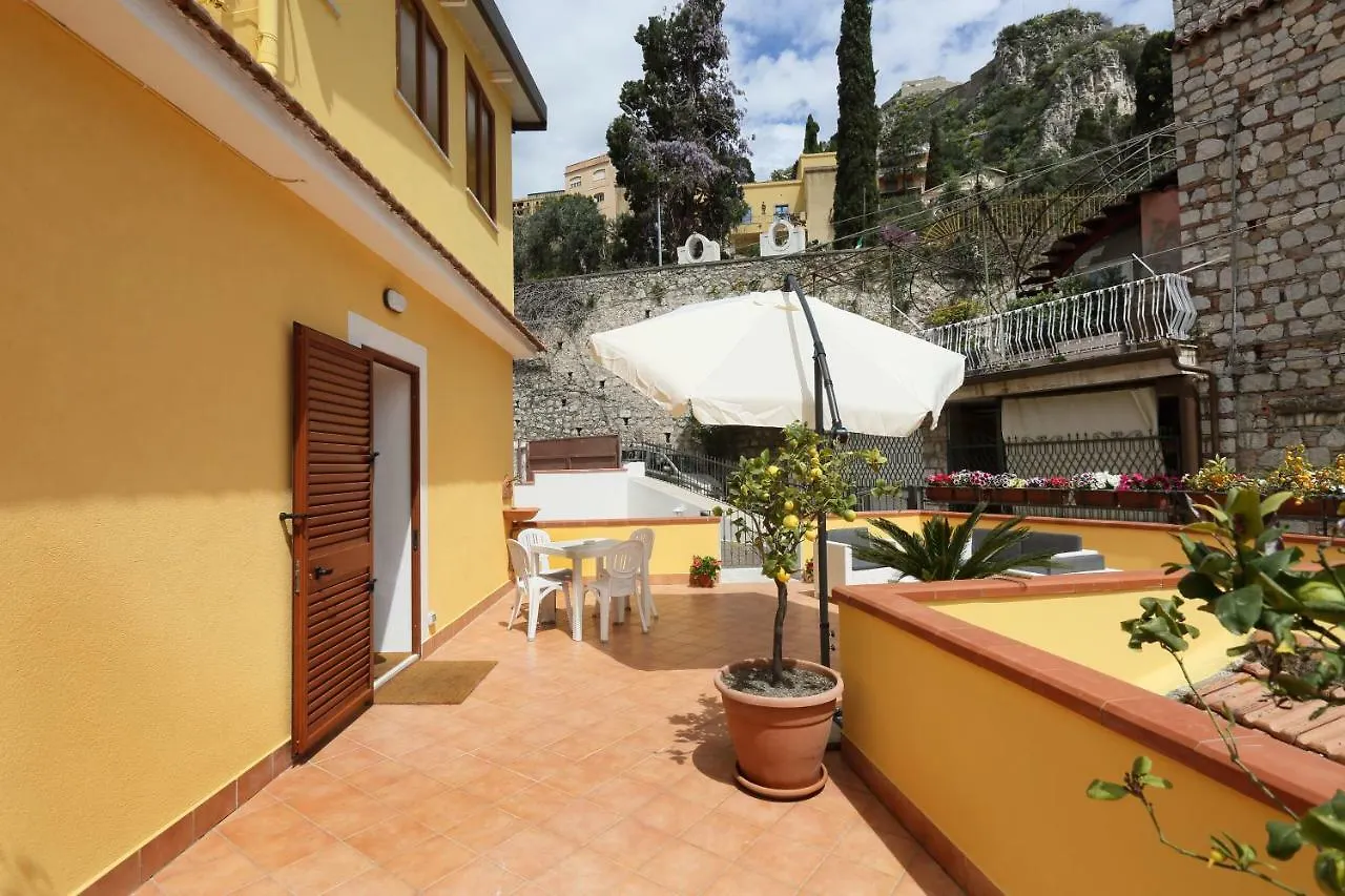 La Cartolina Apartment Taormina